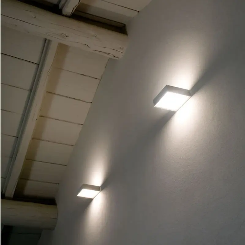 Davide Groppi Toast LED wall lamp