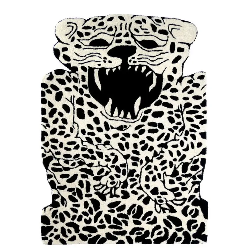 Eo Play Leopard Carpet in the shape of a leopard