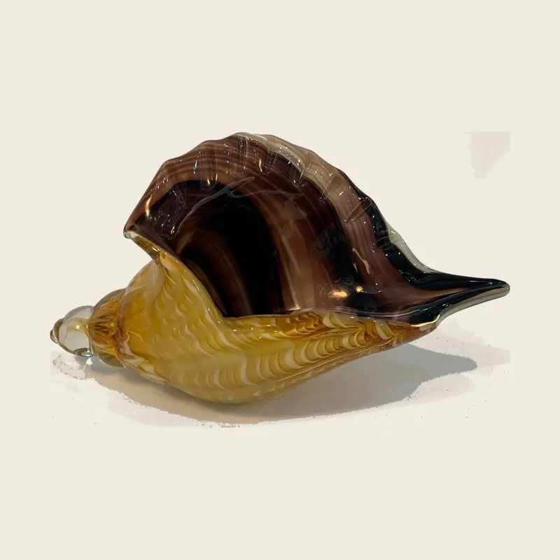 Seashell Sculpture – Honey